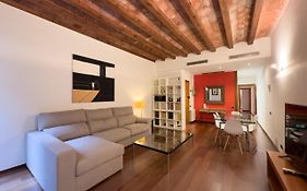 Rent Top Apartments Near Plaza De Catalunya